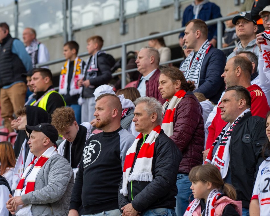 Łódź. Kibice na meczu ŁKS Łódź - Stal Rzeszów. Byłeś/aś? Znajdź się w galerii zdjęć!