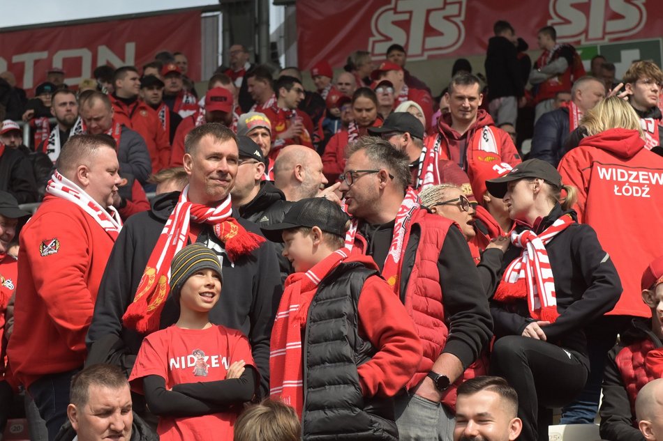 Łódź. Kibice na meczu Widzew Łódź - Bruk-Bet Termalica Nieciecza. Byłeś/aś? Znajdź się w galerii!