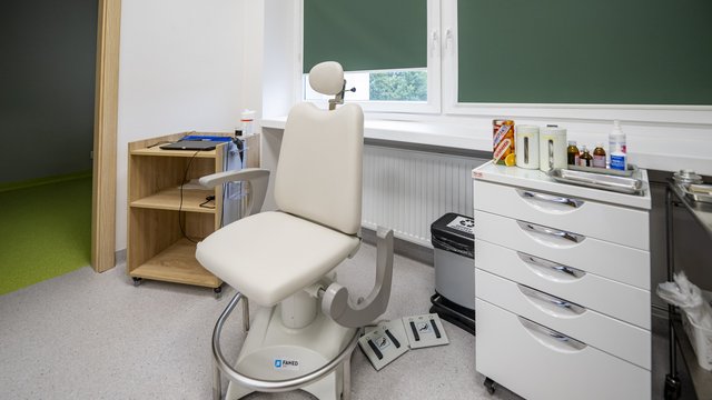 Nowy fotel laryngologiczny w przychodni przy Maratońskiej. Większy komfort pacjentów