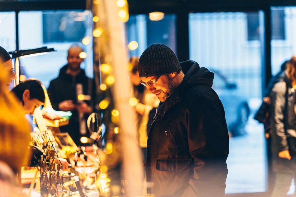 [Translate to Ukraiński:] Świąteczne Sztuki w Art Inkubatorze