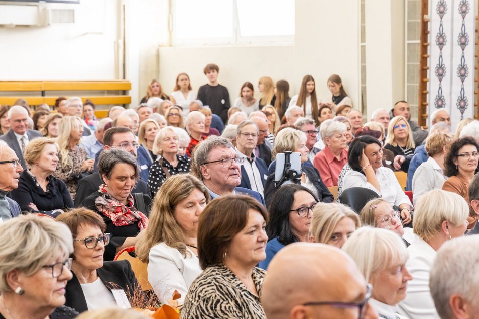Łódź. XXIII Liceum Ogólnokształcące w Łodzi świętuje 80-lecie. To się nazywa świętowanie!