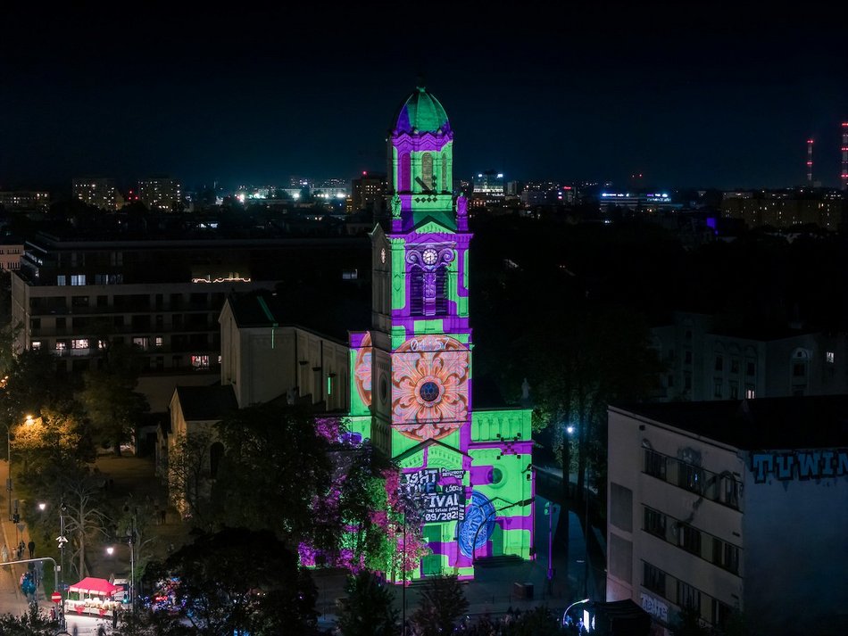 Łódź. Kościół przy Sienkiewicza robi wrażenie! Zobacz go na Light Move Festival