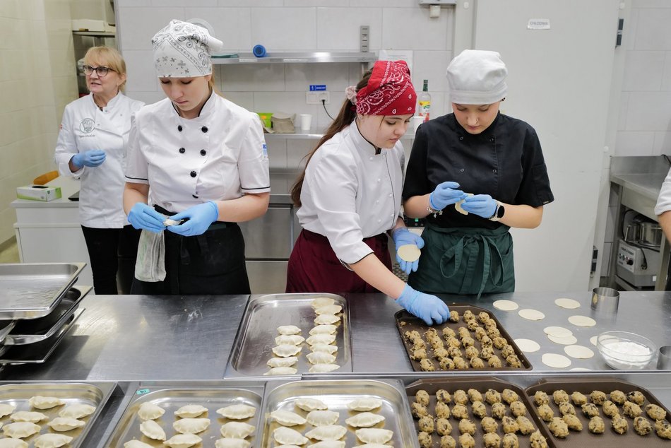 Świąteczne gotowanie w Zespole Szkół Gastronomicznych w Łodzi