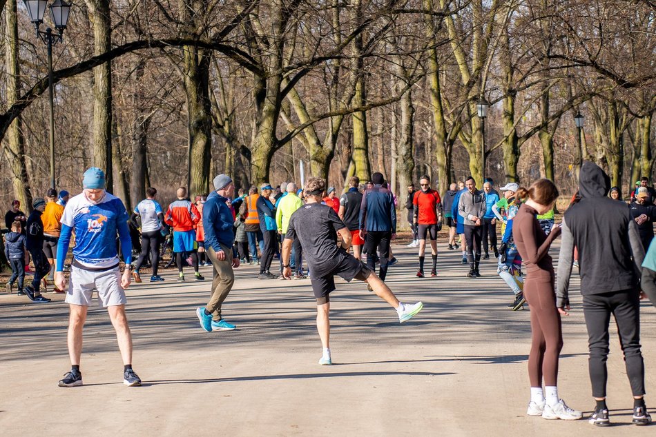 Łódź. Parkrun w Parku Poniatowskiego w Łodzi. Brałeś udział w biegu? Znajdź się na zdjęciach!