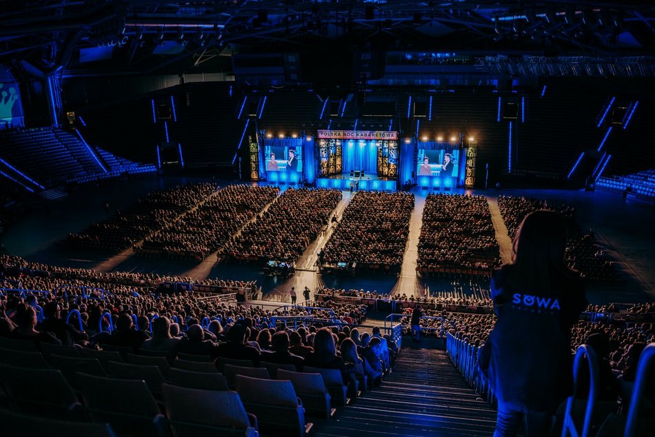 Łódź. Polska Noc Kabaretowa w Łodzi. Prawdziwa uczta humoru i tłumy w Atlas Arenie