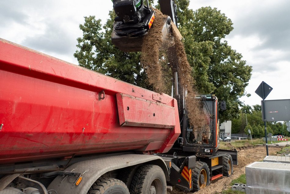 Łódź. Rowerowe inwestycje na trasie W-Z w Łodzi. Przybędzie tam aż 11 km dróg!
