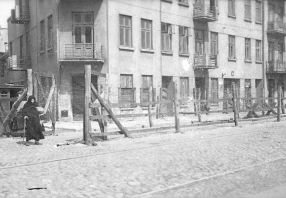 Łódź. Romskie requiem. Likwidacja podobozu cygańskiego w Litzmannstadt Getto