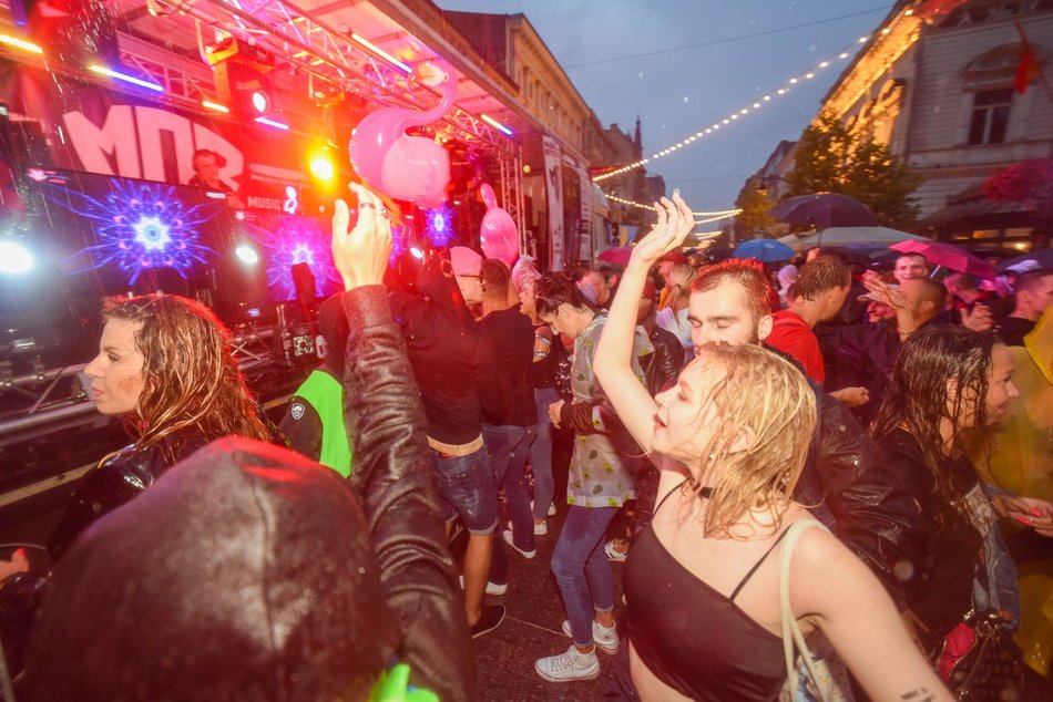 parada techno w Łodzi