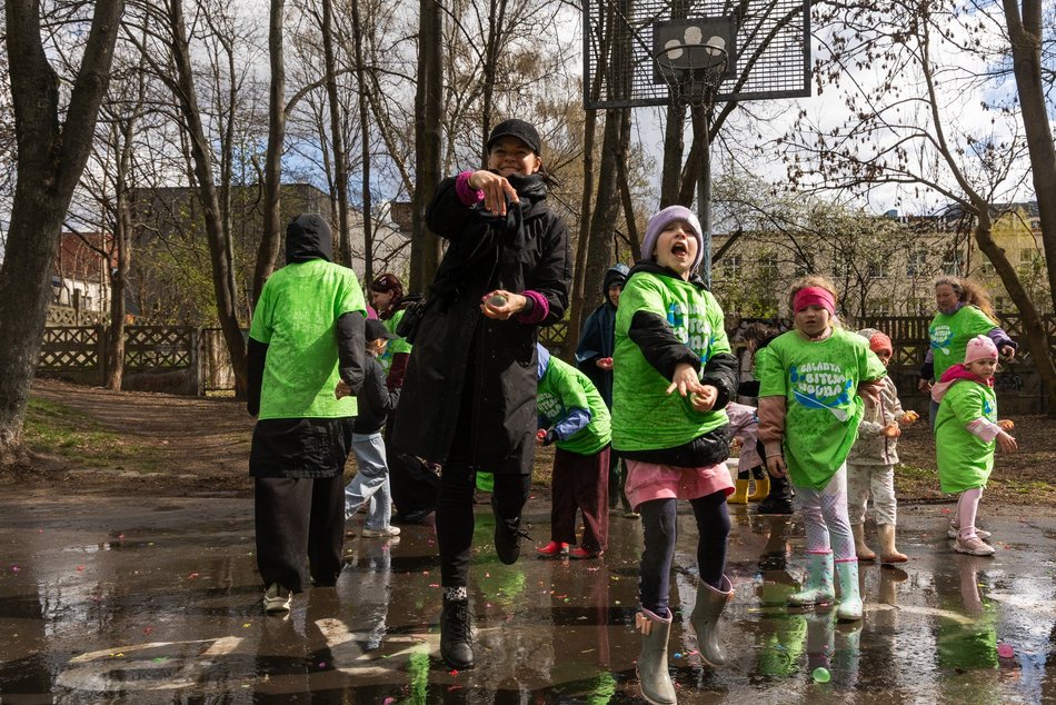 Łódź. Lany Poniedziałek na Manhattanie w Łodzi. Tak Łodzianie celebrowali śmigus-dyngus!