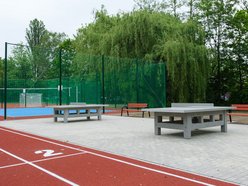 Łódź. Nowe boiska przy Szkole Podstawowej nr 182! Zagrasz tu w piłkę nożną, ręczną, koszykówkę i siatkę