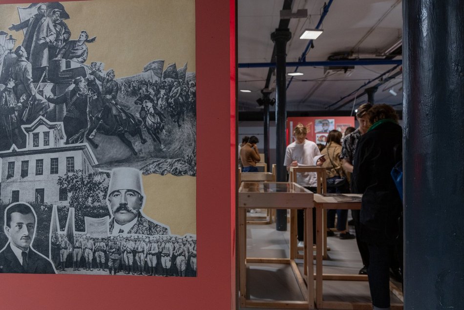 Łódź. Fotofestiwal 2025 w Łodzi rozpoczęty. Tłumy na inauguracji