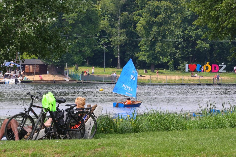 Łódź. Kąpieliska w Łodzi oficjalnie otwarte! Korzystaj z wodnych atrakcji!
