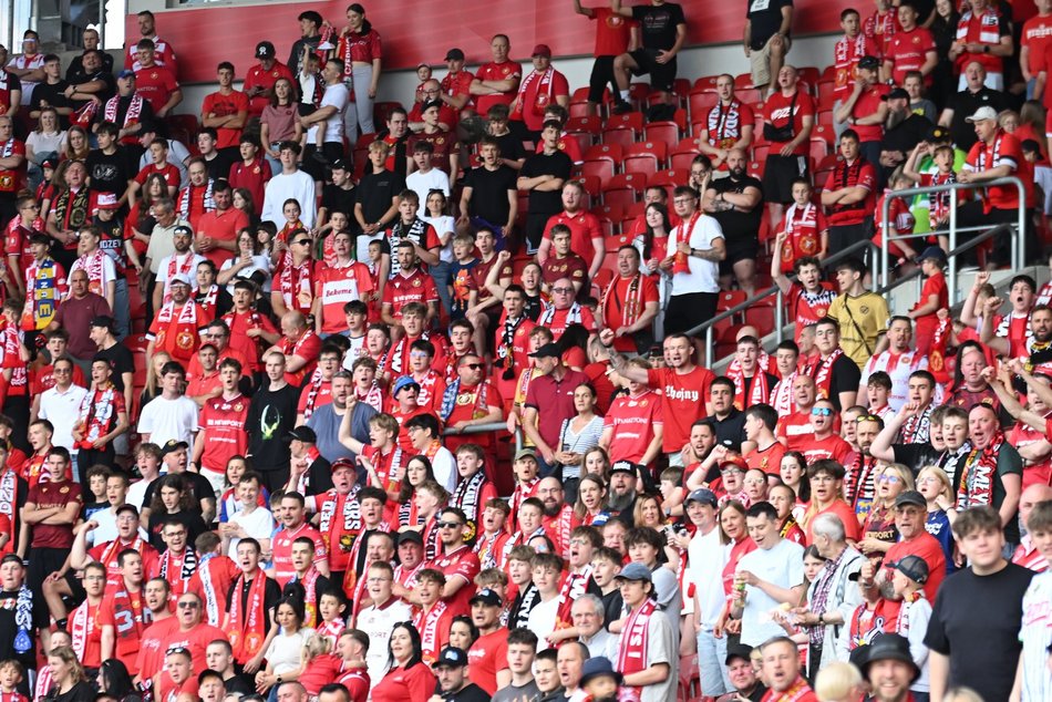 Łódź. Kibice na meczu Widzew II Łódź - Pelikan Łowicz. Odszukaj się w galerii!