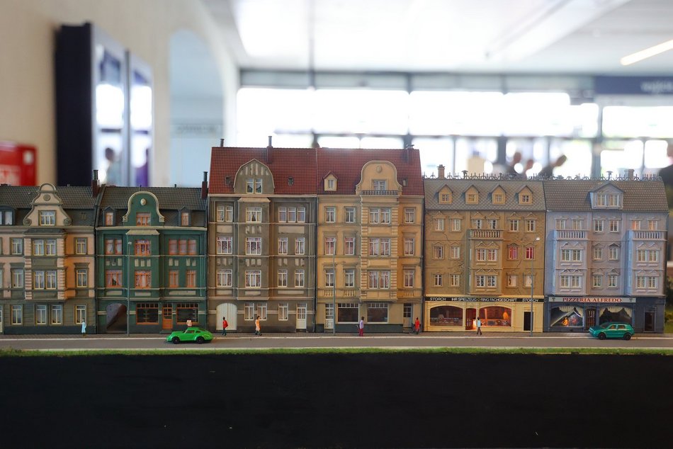 Łódź. Wystawa Makiet Kolejowych na dworcu Łódź Fabryczna. Święto miłośników pociągów