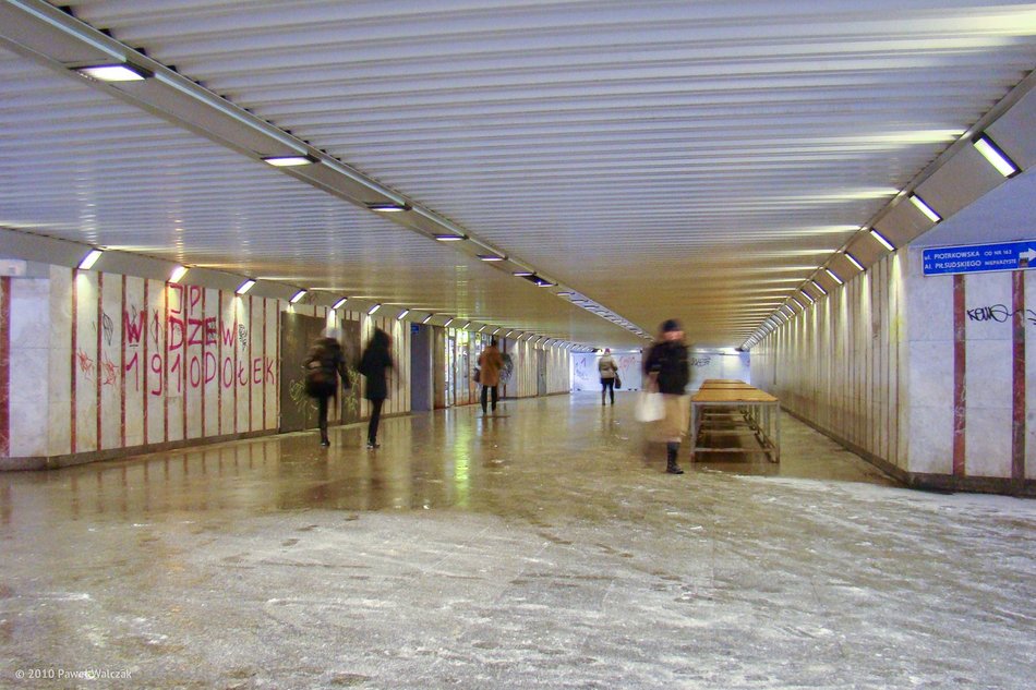 Przejście podziemne w obrębie ul. Piotrkowskiej, al. Mickiewicza i al. Piłsudskiego