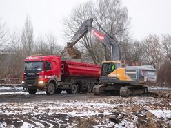 Łódź. Pierwsze koparki na budowie przy Pabianickiej