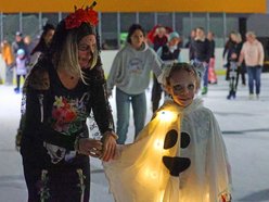 Halloween na lodowisku Bombonierka