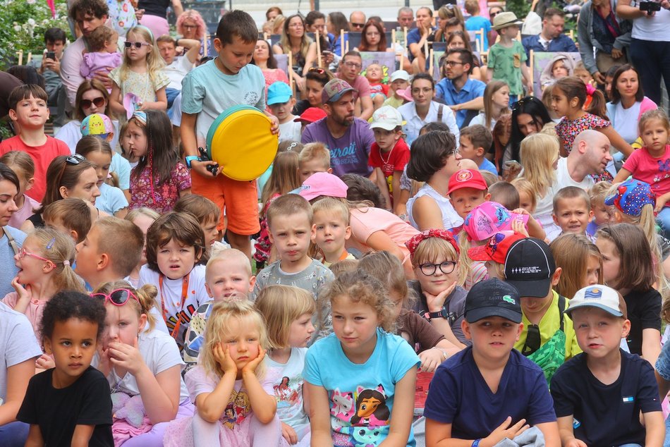 Łódź. Baśniowa Piotrkowska. Teatr Malutki wystąpił przed liczną publicznością!