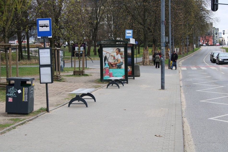 Łódź. Remont przystanków MPK Łódź przy Manufakturze. Będą nowe perony i droga dla rowerów!