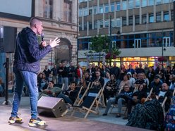 Łódź. Kolejny Stand-up Piotrkowska w Łodzi. Publiczność znowu dopisała!