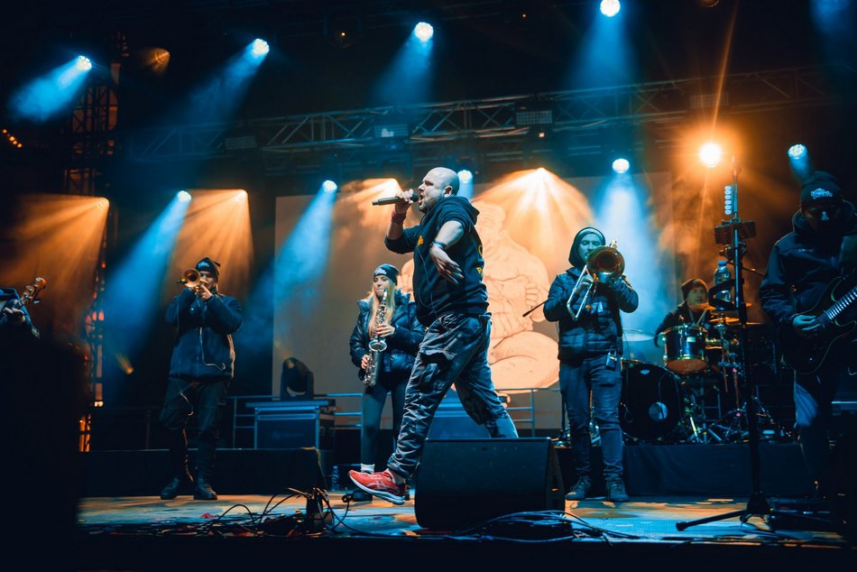 Łódź. WOŚP 2025 w Łodzi. Niezwykła energia podczas koncertów w Manufakturze