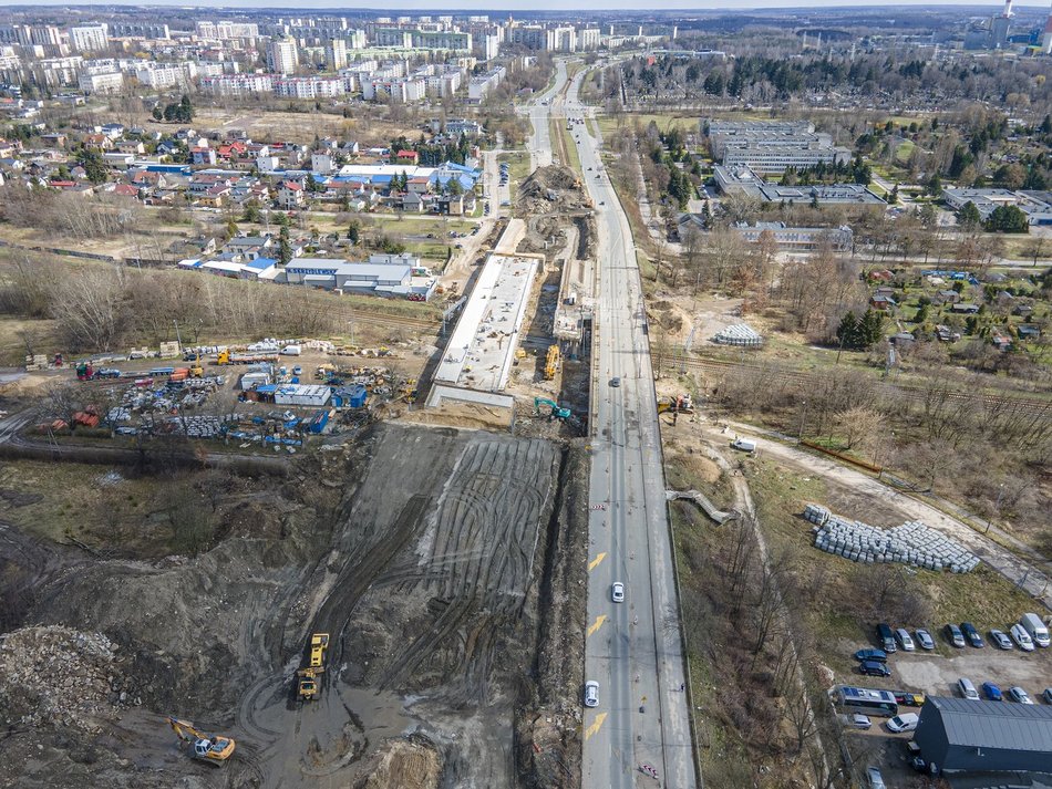 Nowe wiadukty na Przybyszewskiego. Budowa północnej nitki na ostatniej prostej