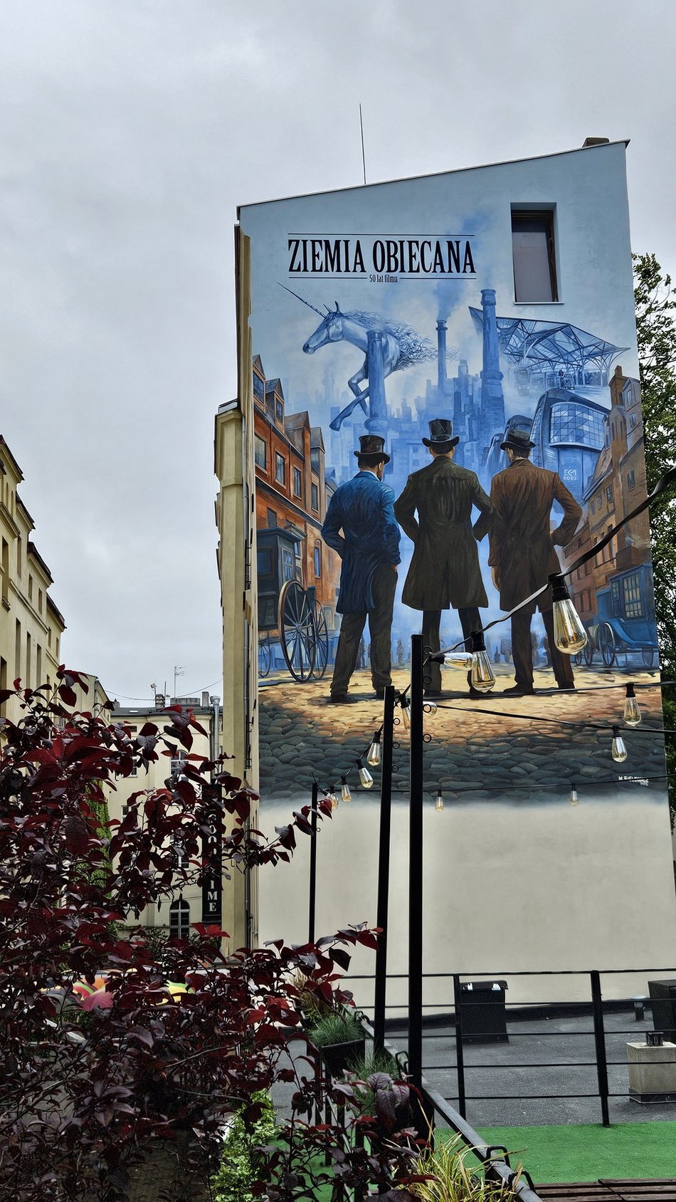 Łódź. Nowy mural w centrum Łodzi! To hołd dla „Ziemi obiecanej”