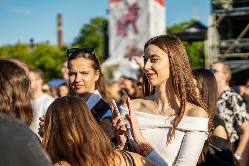 Łódź. Tłumy na Juwenaliach 2026 w Łodzi. Byłeś/aś pierwszego dnia? Znajdź się na zdjęciach!
