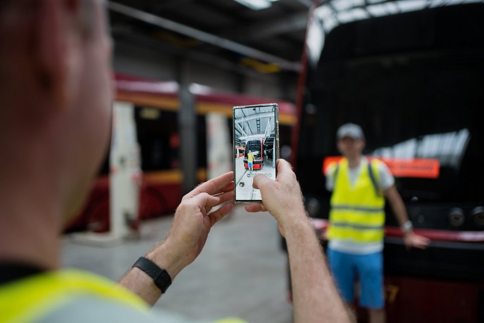 Łódź. 602. Urodziny Łodzi dla fanów tramwajów. Zwiedzanie zajezdni i zabytkowe pojazdy