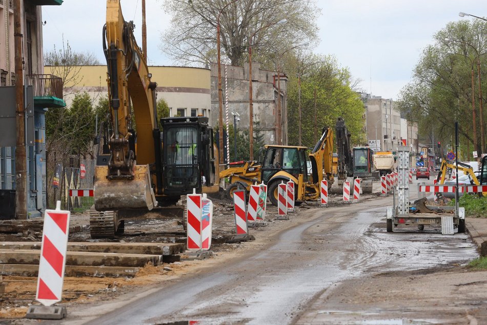 Przybyszewskiego w remoncie. Sprawdzamy, jak przebiegają prace.