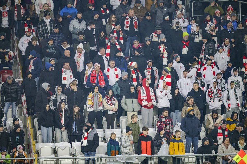 Kibice na meczu ŁKS Łódź z Legią Warszawa. Byłeś? Odszukaj się na trybunach!