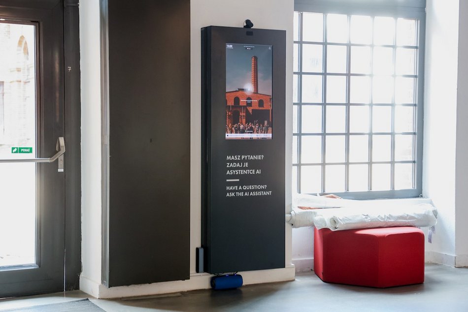 Łódź. Po Centralnym Muzeum Włókiennictwa oprowadzi Cię... AI!