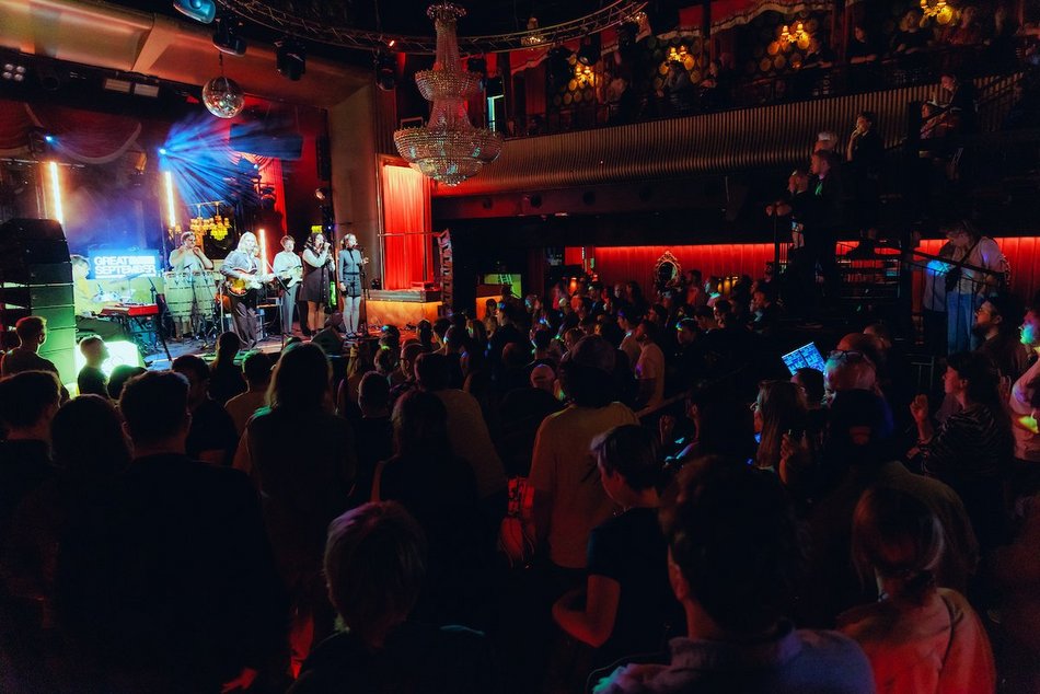 Łódź. Złota era muzyki na Great September 2025 w Łodzi. Publiczność porwał Cinnamon Gum