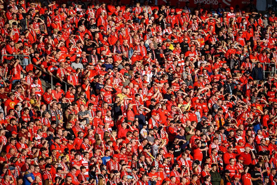 Łódź. Kibice na meczu Widzew Łódź z Motorem Lublin. Odszukaj się w galerii