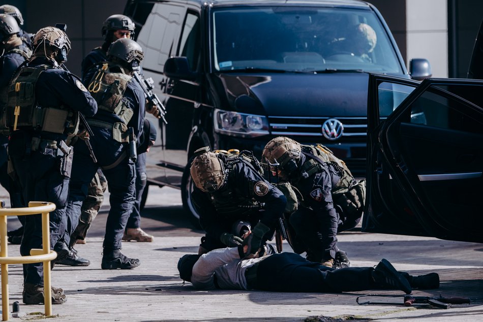 Ćwiczenia służb specjalnych na stadionie im. Władysława Króla w Łodzi