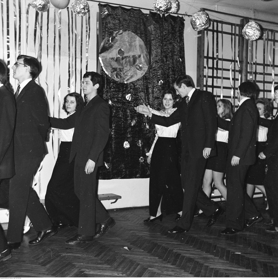 Łódź. Studniówki dawnych lat