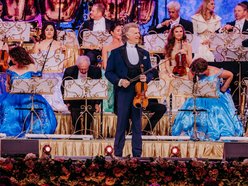 Łódź. Andre Rieu w Atlas Arenie. Holenderski skrzypek oczarował publiczność
