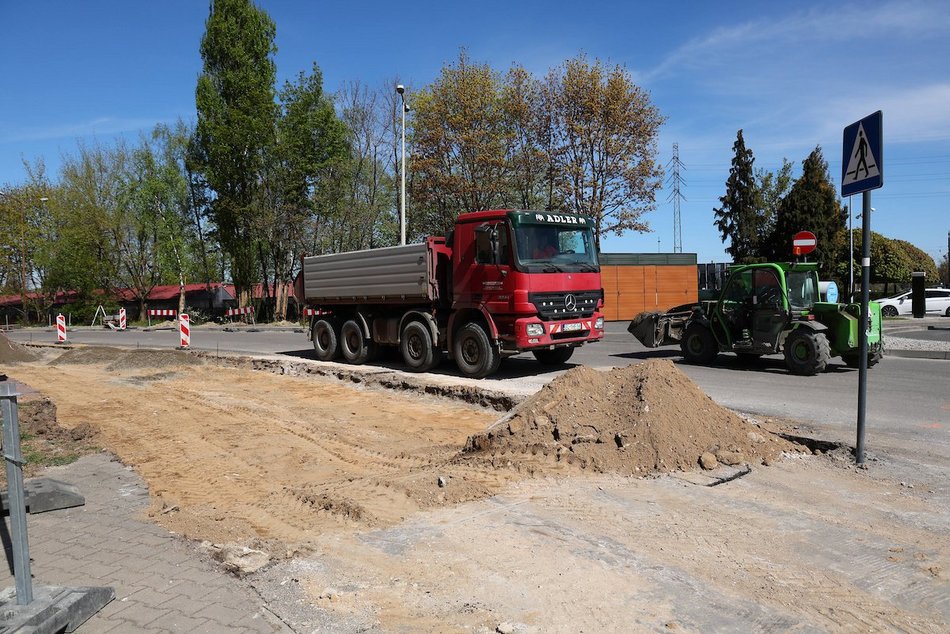 Łódź. Finisz remontu Bartoka w Łodzi. Wiemy, do kiedy potrwają prace