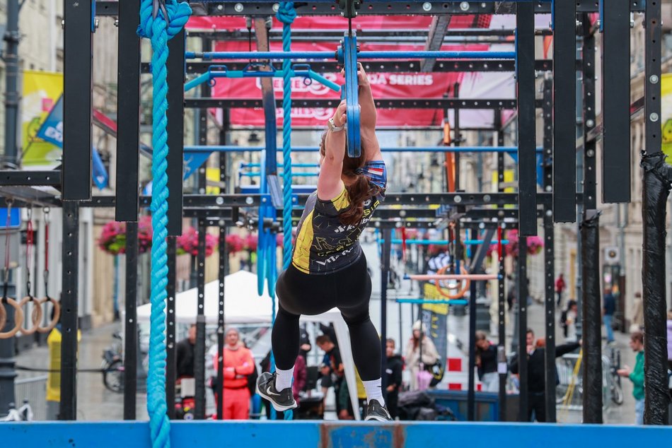 Łódź. Ninja Series w Łodzi. Wspaniała rywalizacja w strugach deszczu