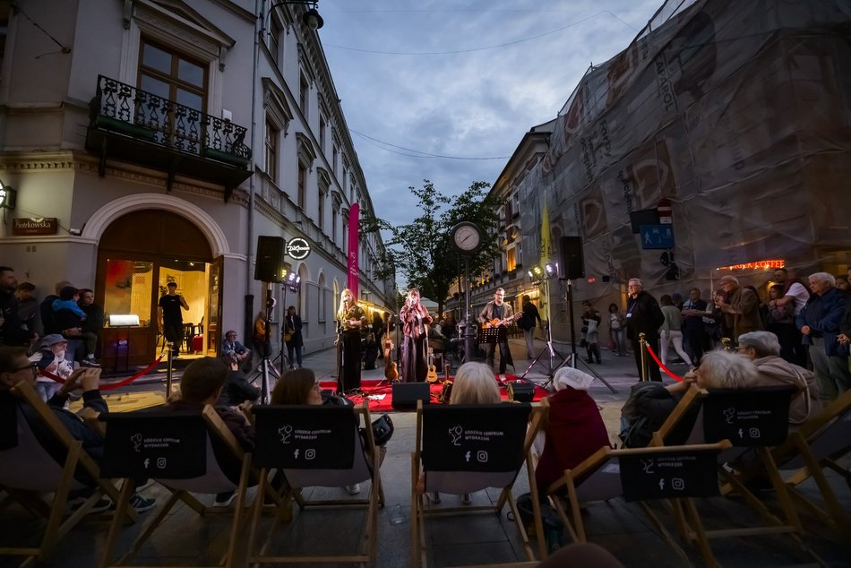 Łódź. Songwriter Łódź Festiwal. Niezwykły klimat przy kultowym zegarze
