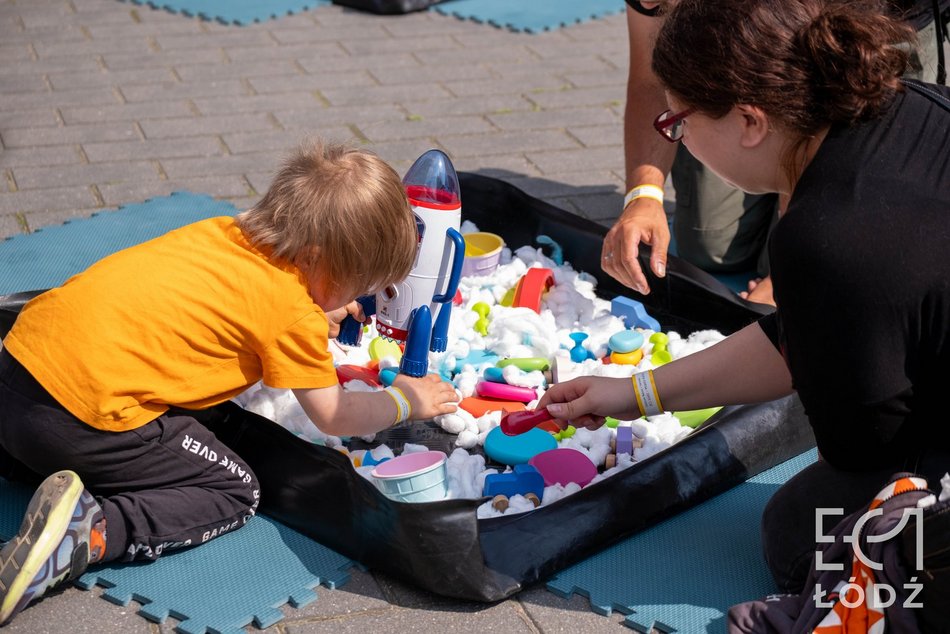 Łódź. Dzień Dziecka w EC1 Łódź. Eksperymenty, warsztaty i kosmiczny piknik