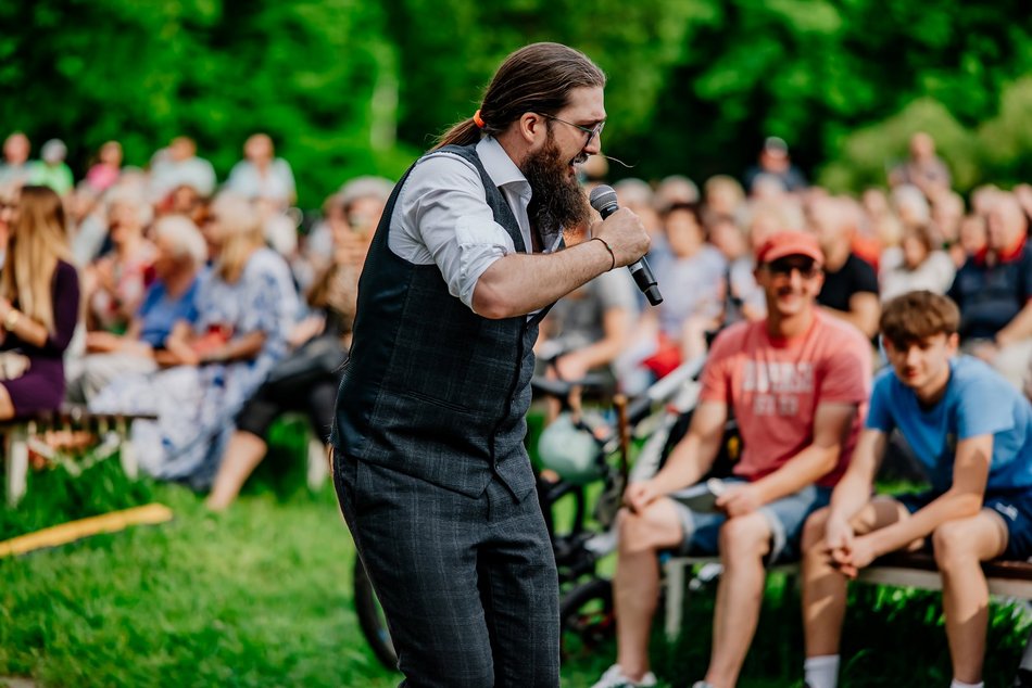 Łódź. Wyjątkowy koncert w parku Julianowskim. Uczczono 80-lecie Akademii Muzycznej w Łodzi