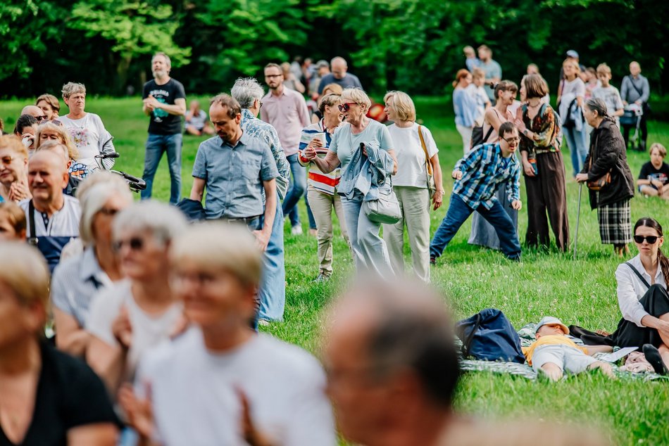 Łódź. Wyjątkowy koncert w parku Julianowskim. Uczczono 80-lecie Akademii Muzycznej w Łodzi