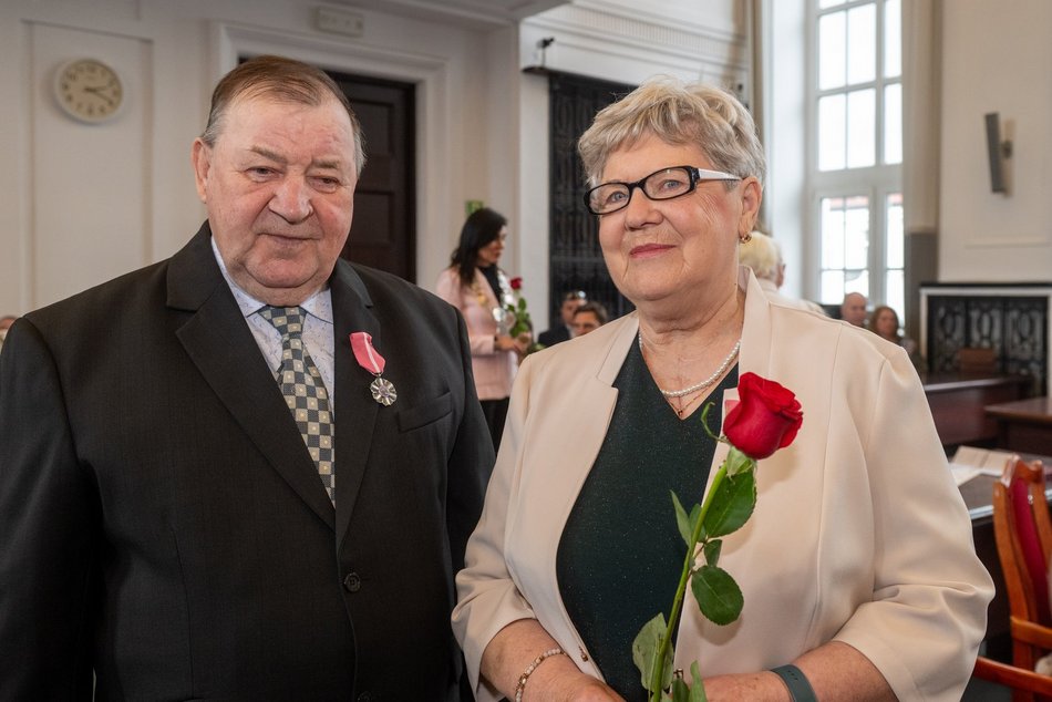 Łódź. Medale za długoletnie pożycie małżeńskie. Ich miłość przetrwała pół wieku!