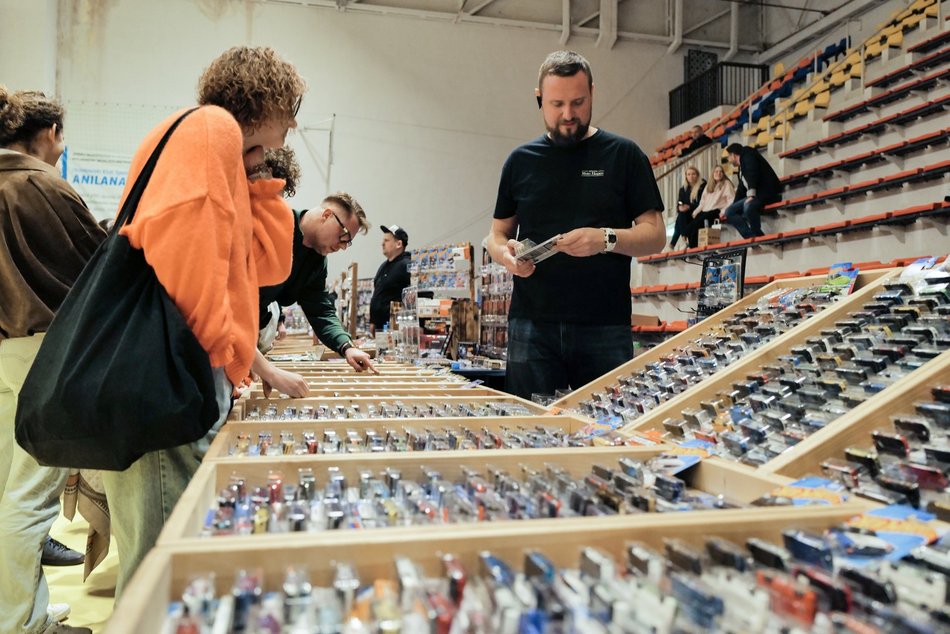 Łódź. Targi Modeli Samochodowych w Łodzi przyciągnęły tłumy! Gratka dla fanów Hot Wheels