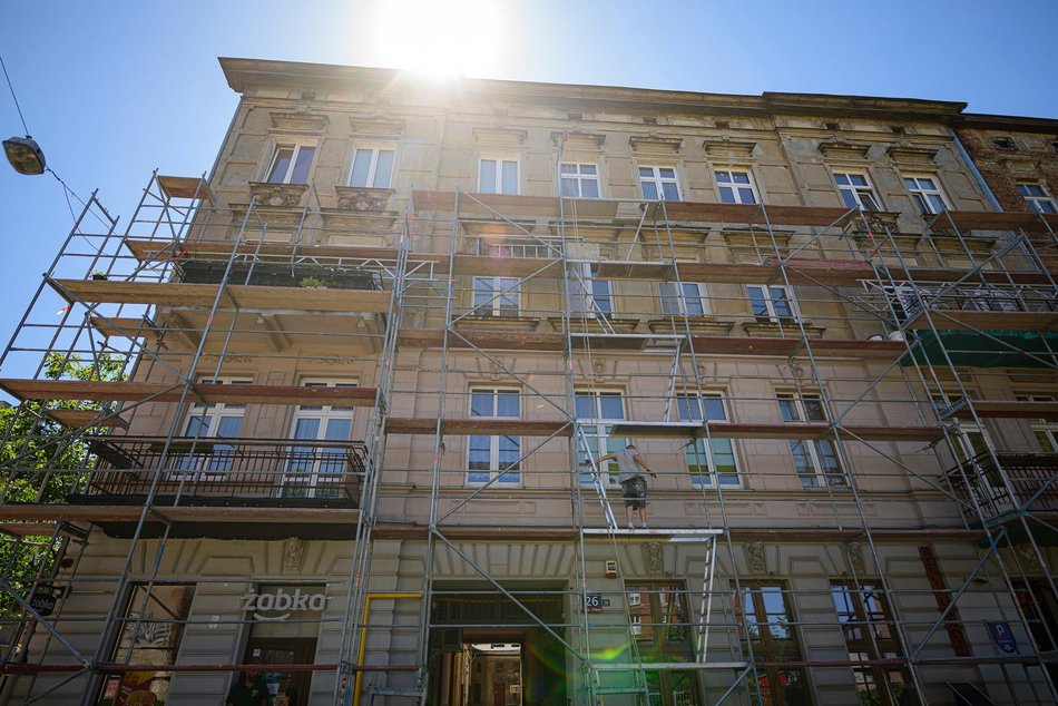 Łódź. Kamienica przy Żwirki w Łodzi w trakcie modernizacji. To dzięki wysokiej dotacji!