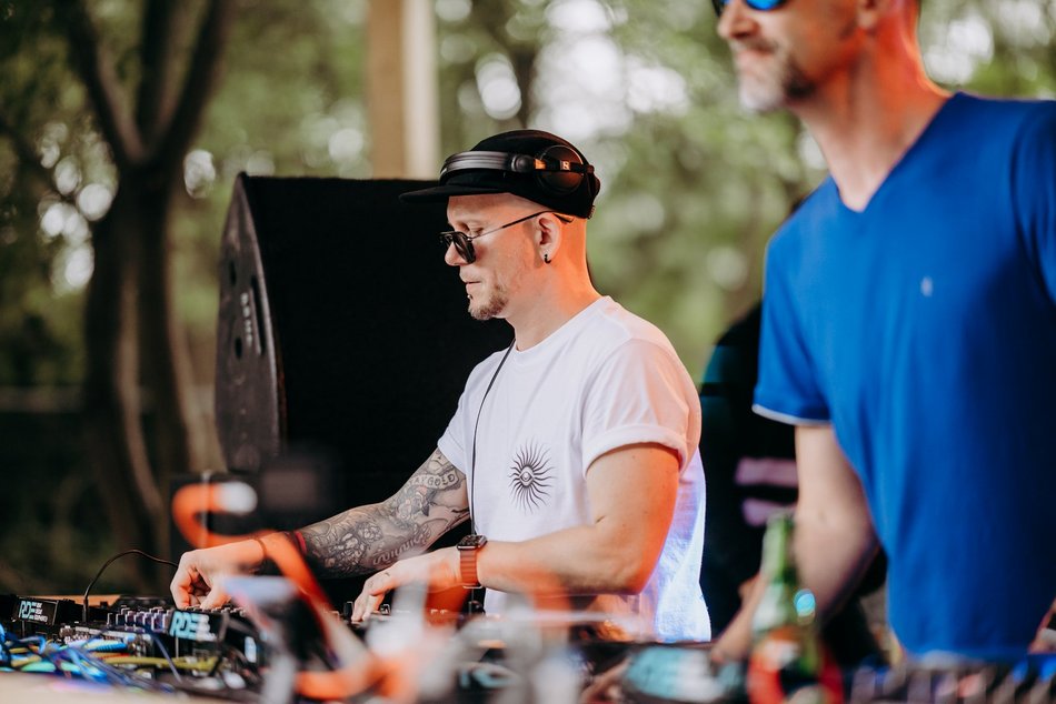 Łódź. Drugi dzień Audioriver 2025 w Łodzi. Festiwalowicze rozpoczynają zabawę!