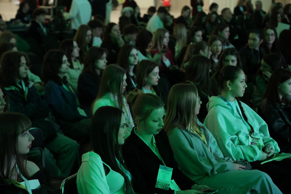 Łódź. Trzeci dzień Future Up! Fest w Łodzi. Byli Maciej Musiał, Kacper Błoński i Czarek Czaruje