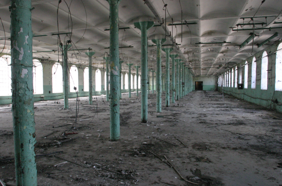 Łódź. Manufaktura na początku XXI wieku. Te zdjęcia zachwycą fanów urbexu i... każdego Łodzianina!