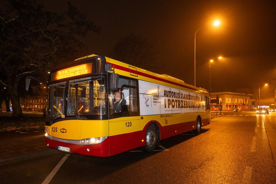 Łódź. Co robi Łódź dla osób w kryzysie bezdomności? Noclegi, odzież i ciepłe posiłki